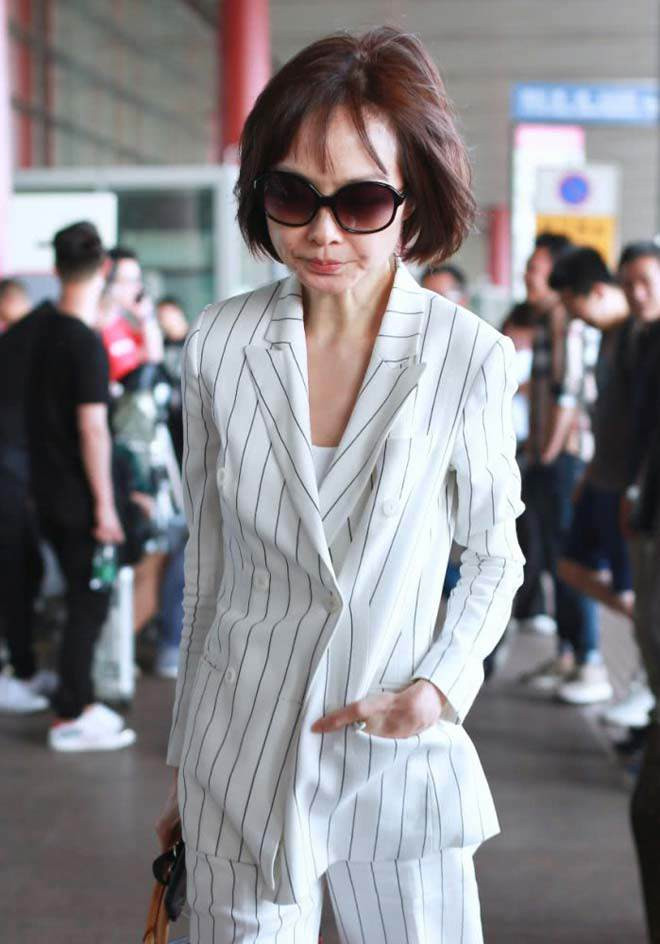 “Bộ xương di động” Trung Quốc bất ngờ tái xuất với thân hình gây choáng ảnh 5 "bo xuong di dong" trung quoc nam nao bat ngo tai xuat voi than hinh gay choang - 6