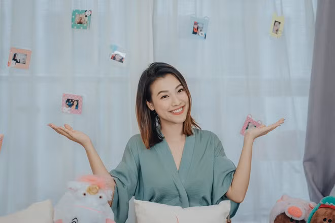 Ở tuổi 29, Hoàng Oanh là một phụ nữ độc lập, làm chủ được cảm xúc và biết sống cho bản thân nhiều hơn. Ảnh: NVCC.