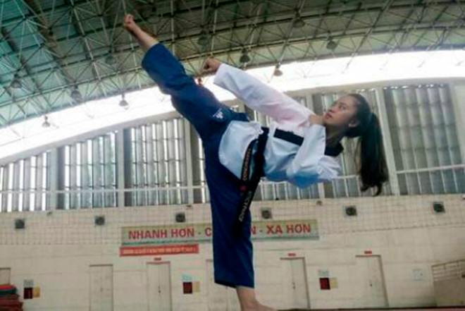 Bài tập võ hàng ngày của Thủy. Bài tập võ hàng ngày của Thủy.