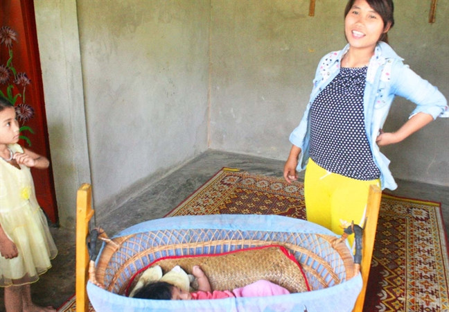 Tảo hôn và cái lý... lỡ thương rồi Tao hon va cai ly... lo thuong roi