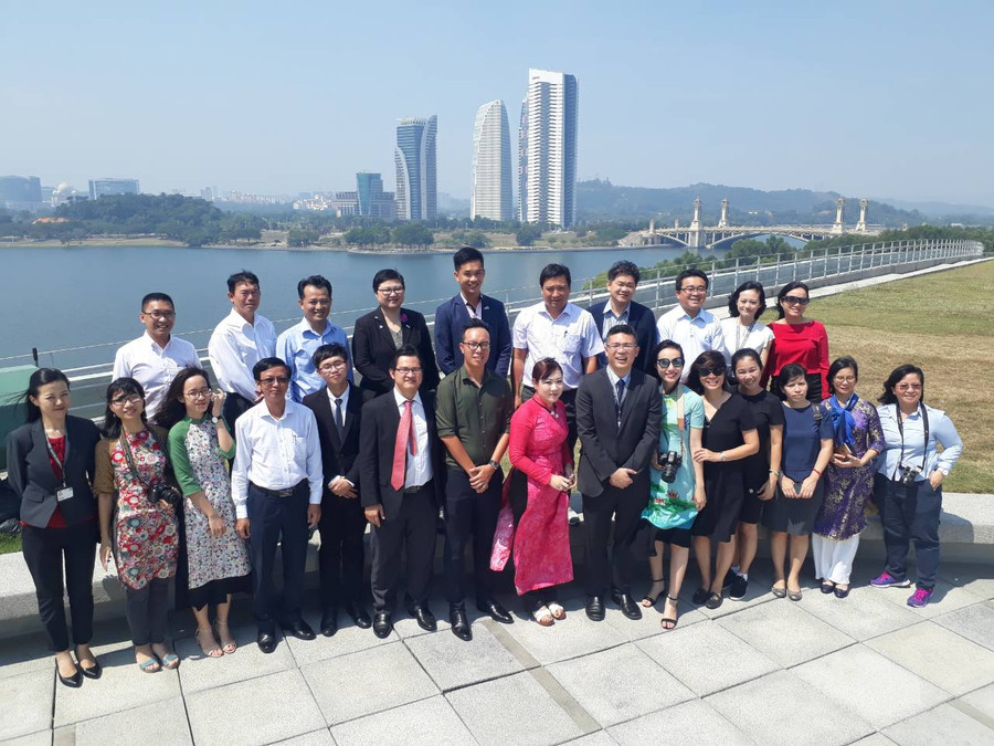 {title} Giáo dục Malaysia đang hút sinh viên quốc tế