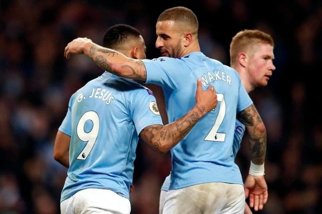 Jesus và Walker sẽ vắng mặt ít nhất 2 trận của Man City. Ảnh: Getty Images.