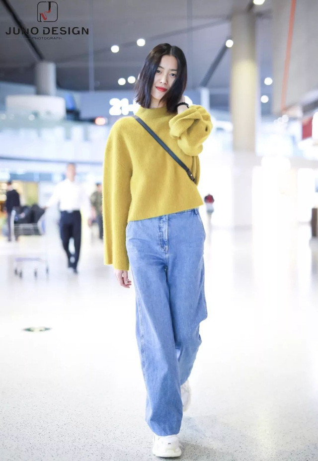 3 mẫu quần jeans bạn nên tậu gấp trước mùa lạnh này để luôn ghi điểm mặc đẹp - Ảnh 2. 3 mẫu quần jeans bạn nên tậu gấp trước mùa lạnh này để luôn ghi điểm mặc đẹp - Ảnh 2.