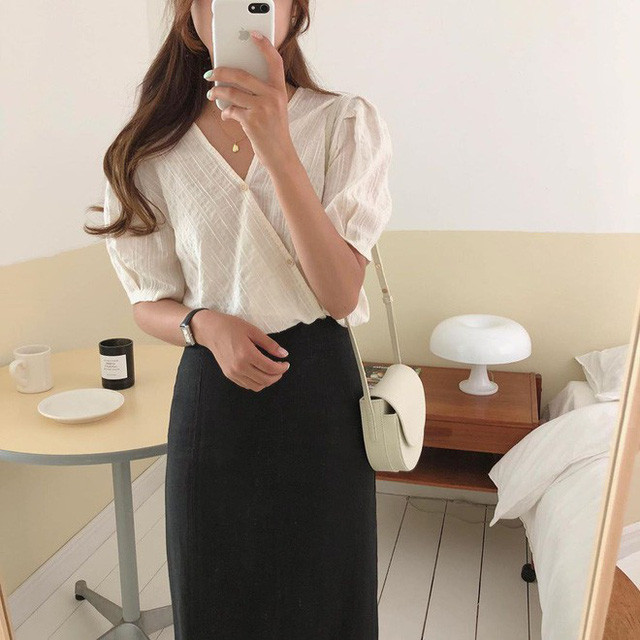 8 công thức mix đồ với chân váy dài giúp bạn lên hương phong cách, ngày nào cũng được khen mặc đẹp - Ảnh 29. 8 công thức mix đồ với chân váy dài giúp bạn lên hương phong cách, ngày nào cũng được khen mặc đẹp - Ảnh 29.
