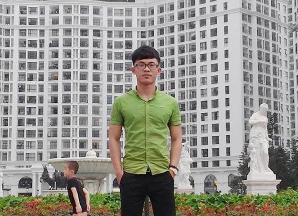 Chàng phụ hồ Quảng Nam viết chữ đẹp như in