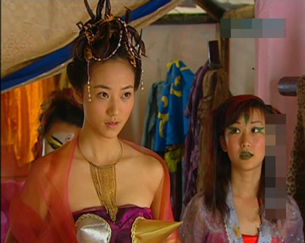 nhung-kieu-toc-co-trang-ky-quac-nhu-nguoi-ngoai-hanh-tinh-5