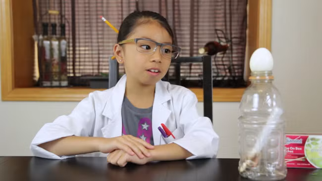 Những nhóc tì nổi như cồn trên YouTube - Ảnh 2.