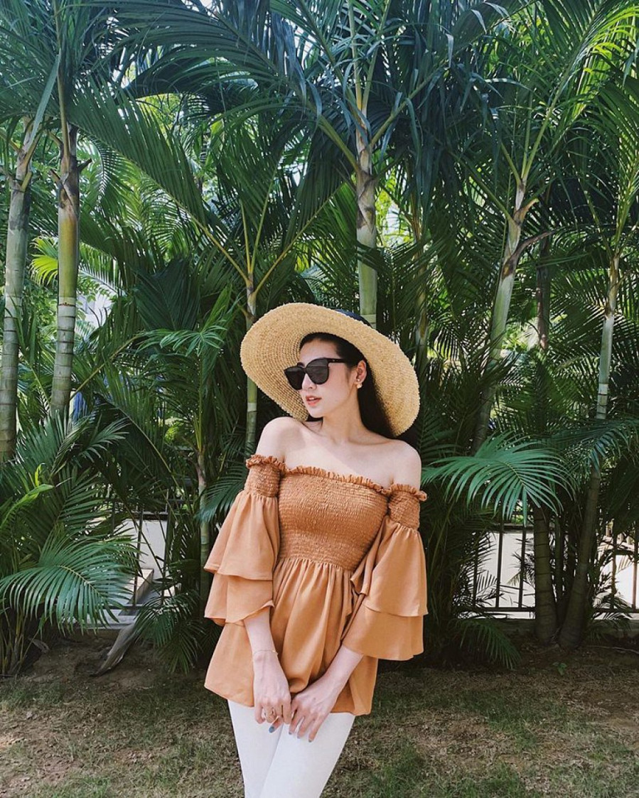 Street style được sao Việt đua nhau diện trong mùa hè này ảnh 4 Empty