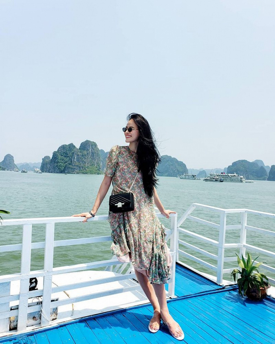 Street style được sao Việt đua nhau diện trong mùa hè này ảnh 19 Empty