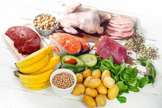 Mùa đông lạnh ăn gì để giữ da mịn màng không bị khô nứt? - Ảnh 2 Mùa đông lạnh ăn gì để giữ da mịn màng không bị khô nứt? - Ảnh 2