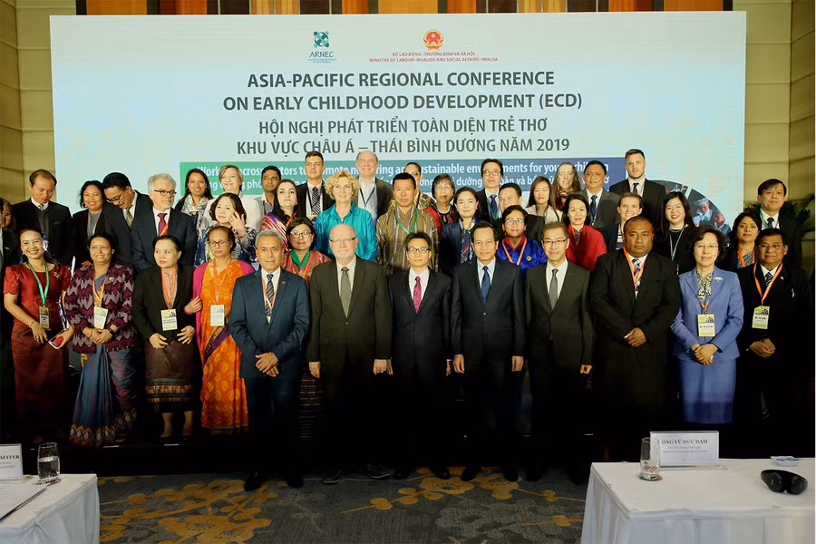 Mọi trẻ em phải được sống trong yêu thương ảnh 2