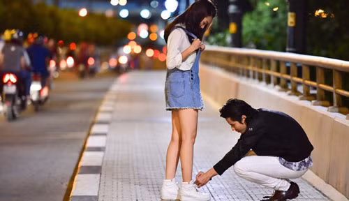 Khi sự lừa dối trong tình yêu ngày càng trở nên phổ biến và dễ dàng hơn bao giờ hết, điều mà phụ nữ tìm kiếm ở nửa kia chính là sự chân thành. Ảnh minh họa.