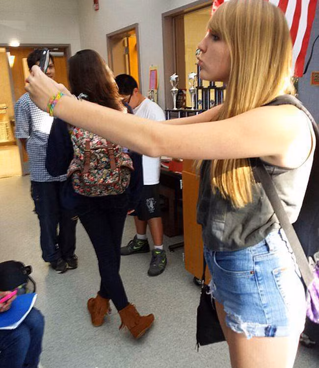 dinh cao song ao moi luc moi noi cua gioi tre ngay nay hinh anh 8