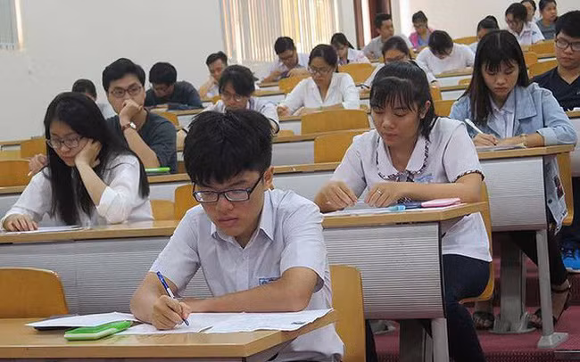 'Bí kíp' ôn thi Đánh giá năng lực môn Ngữ văn 2023