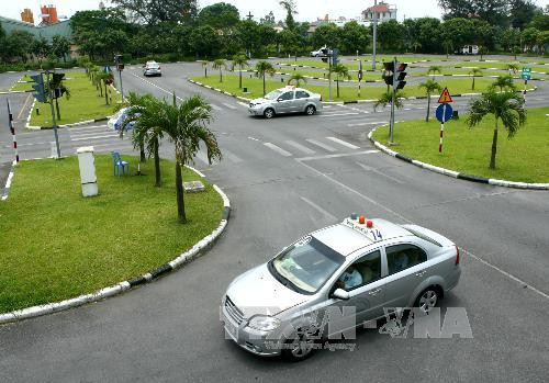 Cơ sở đào tạo, sát hạch lái xe ô tô không đạt chuẩn sẽ bị đình chỉ