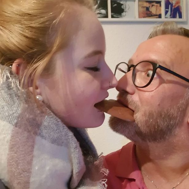 cap doi bi ca gia dinh tu mat chi vi chenh nhau den 22 tuoi hinh anh 2