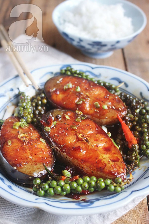 Cá kho tiêu xanh Cá kho tiêu xanh