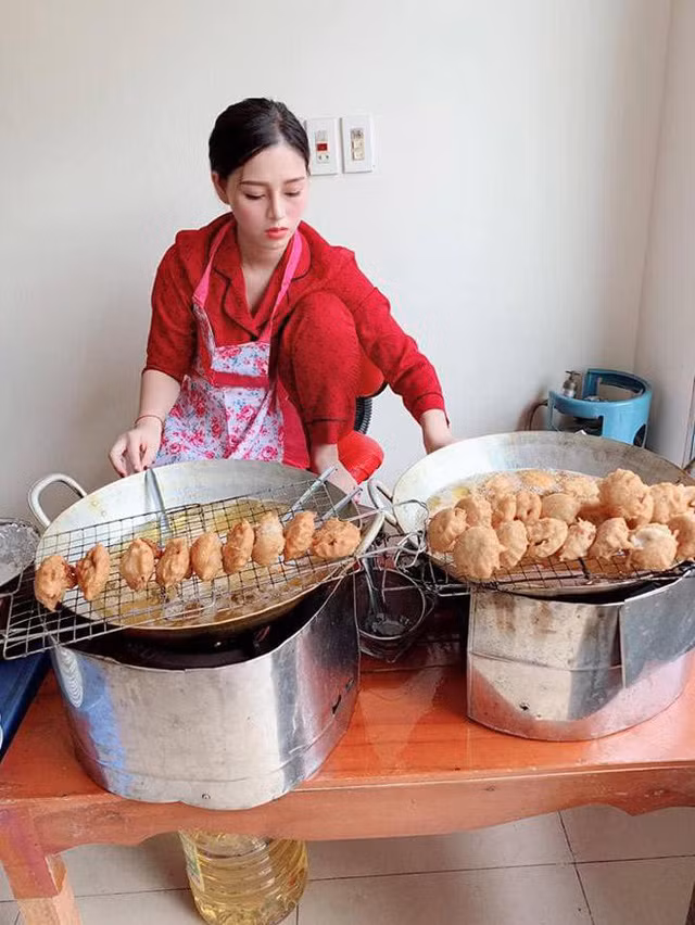 Hé lộ cuộc sống hôn nhân sau những đám cưới xa hoa gây rúng động dư luận - Ảnh 10.