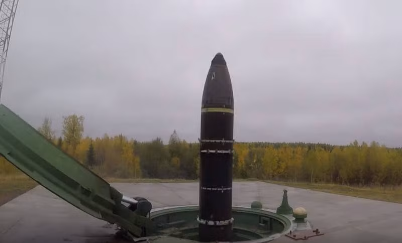 Tên lửa liên lục địa Topol-M.