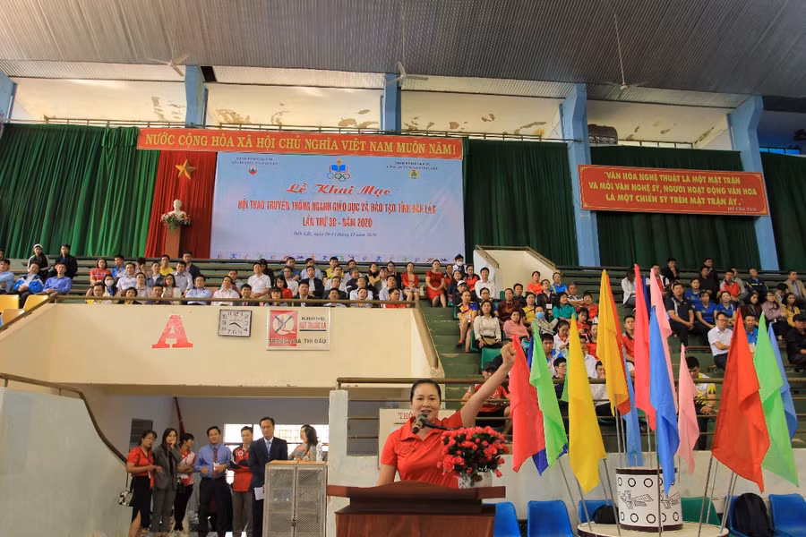 Đại diện vận động viên tuyên thệ