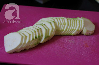 10 phút cho món bí ngòi hấp thịt ngọt ngon hấp dẫn ảnh 5