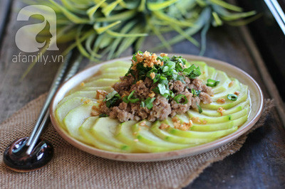 10 phút cho món bí ngòi hấp thịt ngọt ngon hấp dẫn