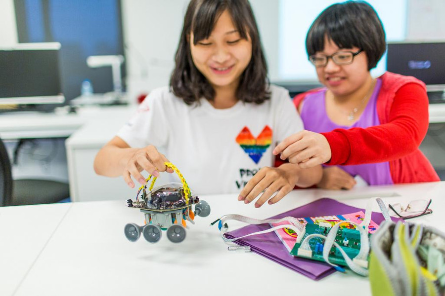 Học tập và nghiên cứu tại ĐH RMIT Việt Nam sinh viên và nghiên cứu sinh luôn nhận được những suất học bổng giá trị Học tập và nghiên cứu tại ĐH RMIT Việt Nam sinh viên và nghiên cứu sinh luôn nhận được những suất học bổng giá trị