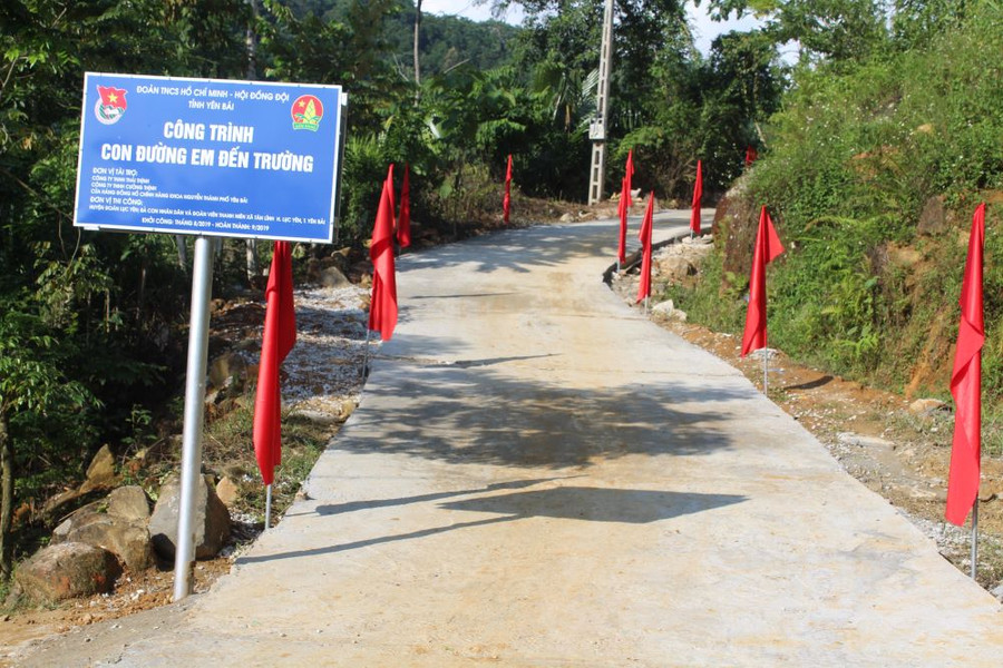 Động Ính chỉ có 17% đường nội khu được làm bằng bê tông