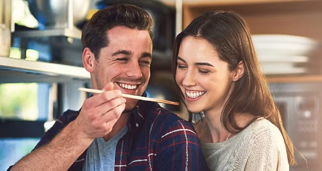 Mỗi hành động nhỏ cộng lại sẽ là một sự cảm kích lớn mà đối phương dành cho bạn. (Ảnh: ITN)