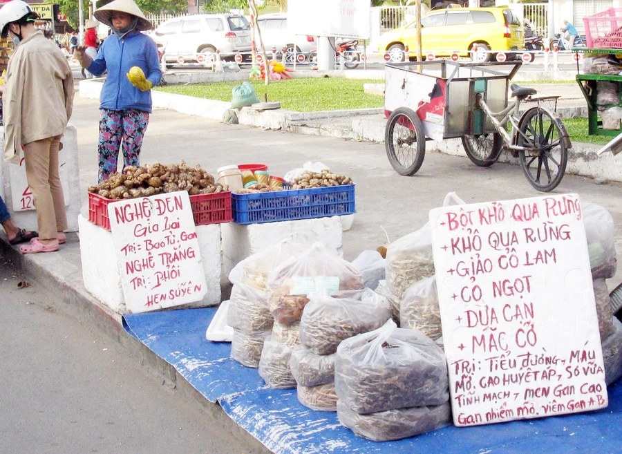 Tùy tiện sử dụng thuốc nam: Đừng chết vì thiếu hiểu biết