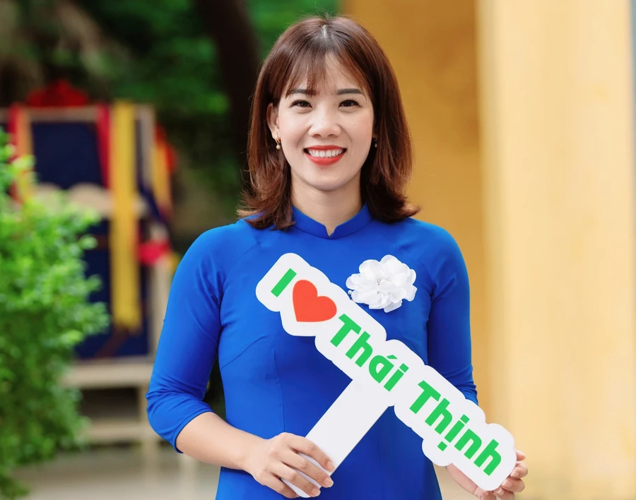 cô Lộc Thị Liên.