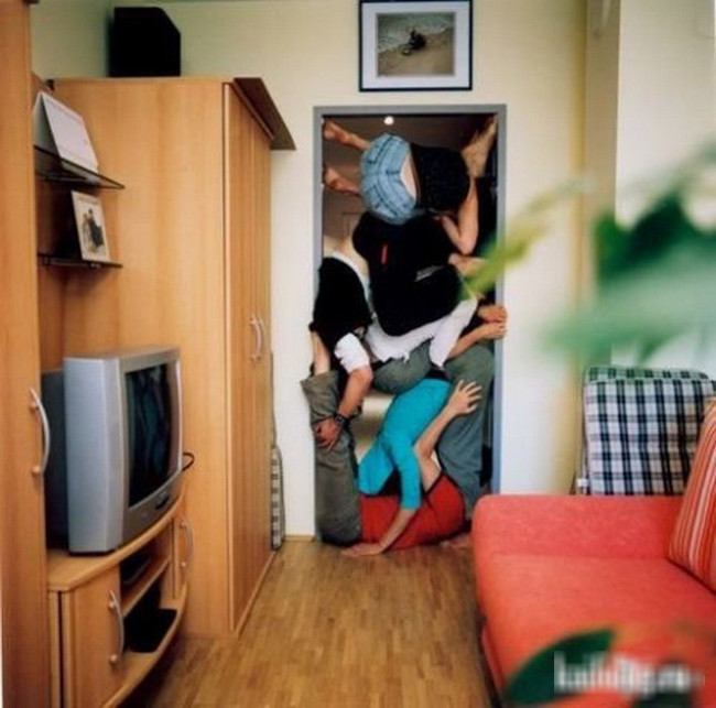 chet cuoi voi nhung con nguoi hai huoc hinh anh 4