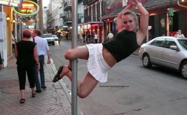 chet cuoi voi nhung con nguoi hai huoc hinh anh 1