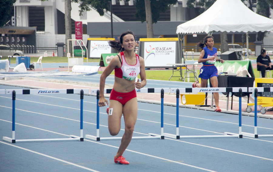 … Bùi Thị Trang (ảnh) và Ngô Thị Khánh Ny đã rất xuất sắc khi mỗi vận động viên giành được 2 huy chương vàng cho đoàn thể thao học sinh Việt Nam tại Đại hội … Bùi Thị Trang (ảnh) và Ngô Thị Khánh Ny đã rất xuất sắc khi mỗi vận động viên giành được 2 huy chương vàng cho đoàn thể thao học sinh Việt Nam tại Đại hội