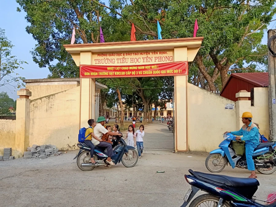 Trường Tiểu học Yên Phong.