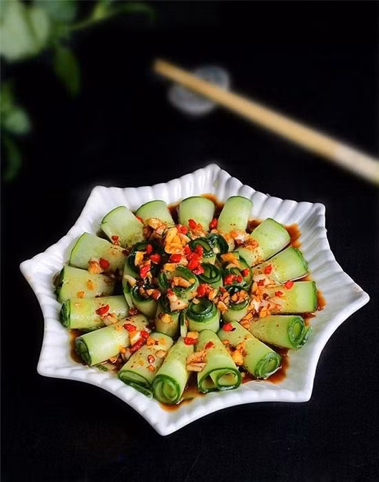 cach lam nom dua chuot gion ngon chong ngan cho bua com ngay ret