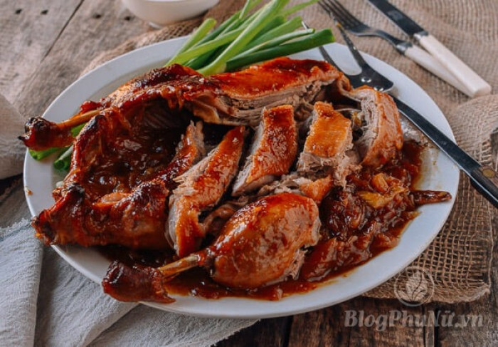 vit quay voi nuoc sot man dam da thom phuc 9