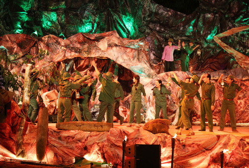 Hạnh phúc nhất của những TNXP đó chính là việc họ đảm bảo được thông suốt tuyến đường huyết mạch, đón những đoàn quân, những đoàn xe chở hàng ra chiến trường phục vụ chiến đấu.