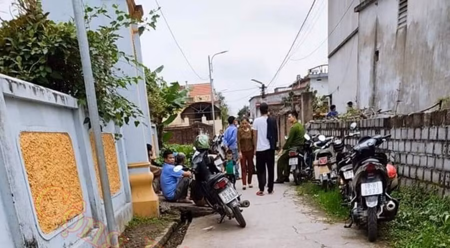 Ngay khi nhận tin báo, cơ quan công an đã có mặt để khám nghiệm và điều tra vụ án - ảnh ITN.