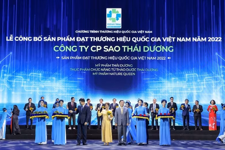 Sao Thái Dương vinh dự với 3 dòng sản phẩm đạt Thương hiệu Quốc Gia Việt Nam