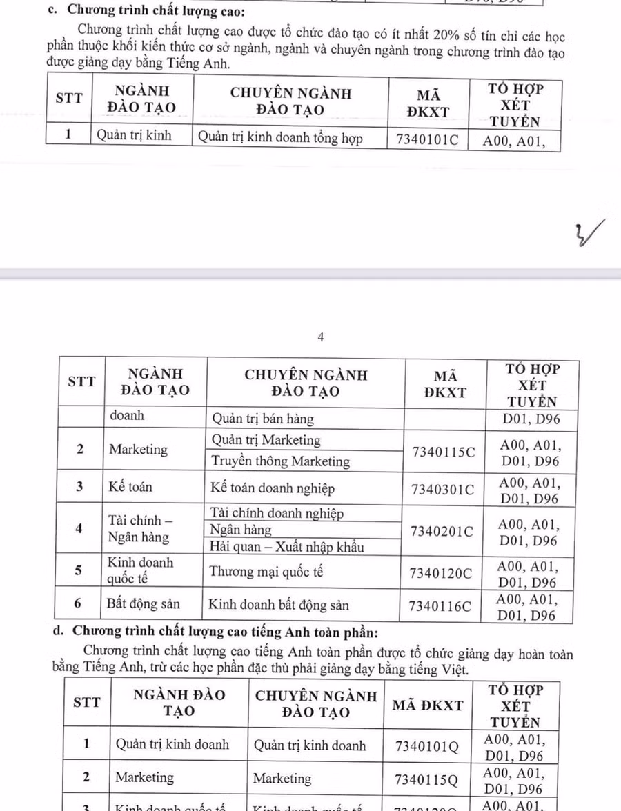 Các tổ hợp xét tuyển và nhóm ngành nghề đào tạo của trường Các tổ hợp xét tuyển và nhóm ngành nghề đào tạo của trường