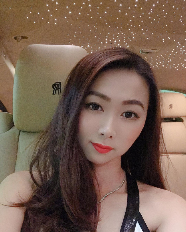 Cuộc sống vô cùng sang chảnh của con gái nữ triệu phú người Việt - Mimi Morris ảnh 9 Hanah có khuôn miệng xinh, đôi mắt sâu và hàm răng trắng sáng không tì vết.