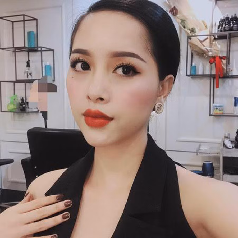 dien ao dai trang don gian trong le cuoi em chong, chi dau bao thy van xinh dep kho cuong - 13