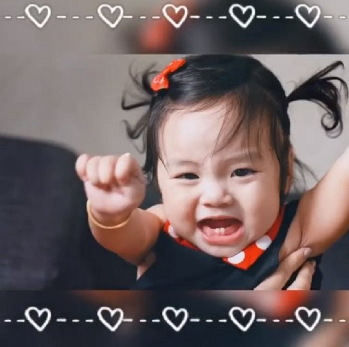 Tan chảy với loạt biểu cảm cực đáng yêu của con gái Hoài Lâm - Bảo Ngọc ảnh 3 Tan chay voi loat bieu cam cuc dang yeu cua con gai Hoai Lam - Bao Ngoc hinh anh 4