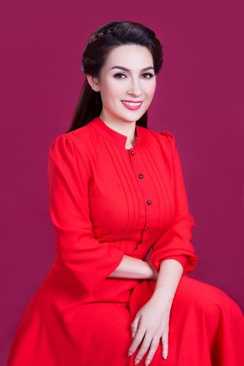 Phi Nhung bật mí về thân phận con lai, khẳng định Mạnh Quỳnh không phải là cha của con gái ảnh 2 Ngôi sao - Phi Nhung bật mí về thân phận con lai, khẳng định Mạnh Quỳnh không phải là cha của con gái (Hình 3).