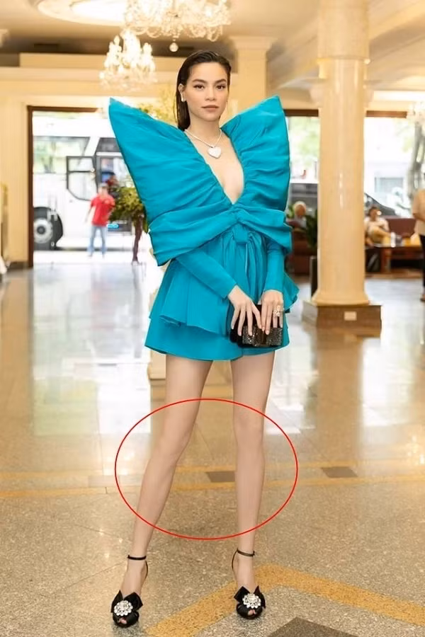  Kỳ Duyên, Hà Hồ photo shop quá tay vẫn chưa bằng sao nữ này khi uốn cong cả vòng ba