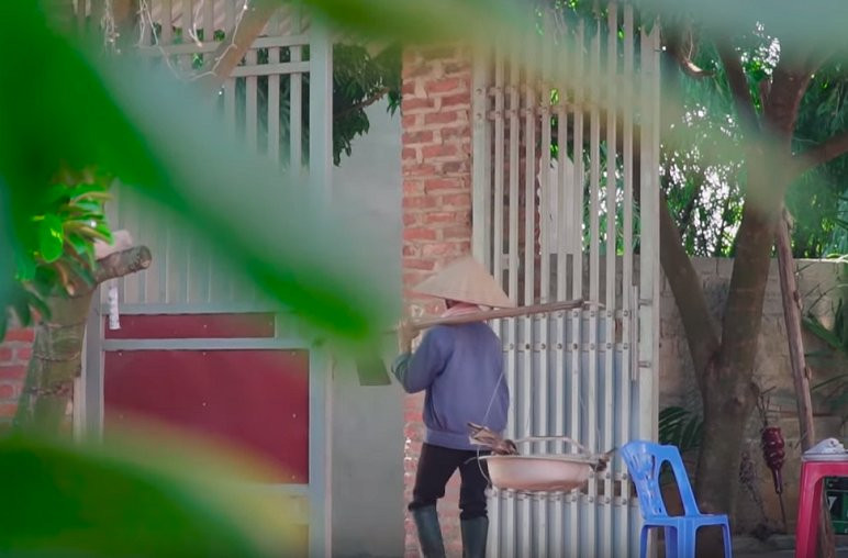 Tuyên bố thay đổi cách làm clip, bà Tân bị soi sao chép ý tưởng của kênh ẩm thực nổi tiếng khác-5