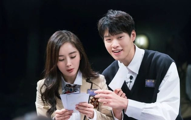 Rộ nghi vấn Dương Mịch cùng Ngụy Đại Huân về chung một nhà ảnh 3 Rộ nghi vấn Dương Mịch cùng Ngụy Đại Huân dọn về nhà sống chung với nhau? ảnh 3