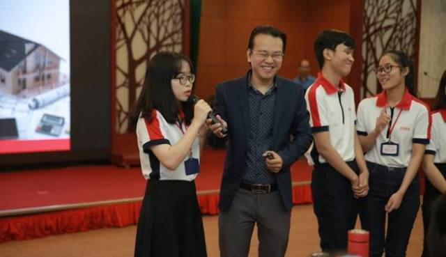 Nguyễn Vũ Như Quỳnh.