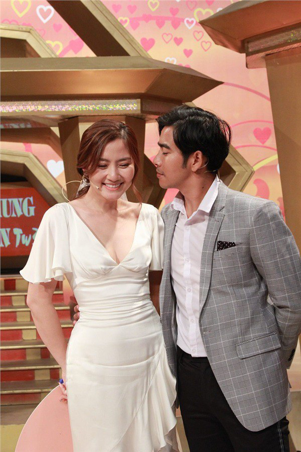 Những dấu hiệu cho thấy Thanh Bình và Ngọc Lan đã sớm chia tay từ lâu? - Ảnh 4. Những dấu hiệu cho thấy Thanh Bình và Ngọc Lan đã sớm chia tay từ lâu? - Ảnh 4.